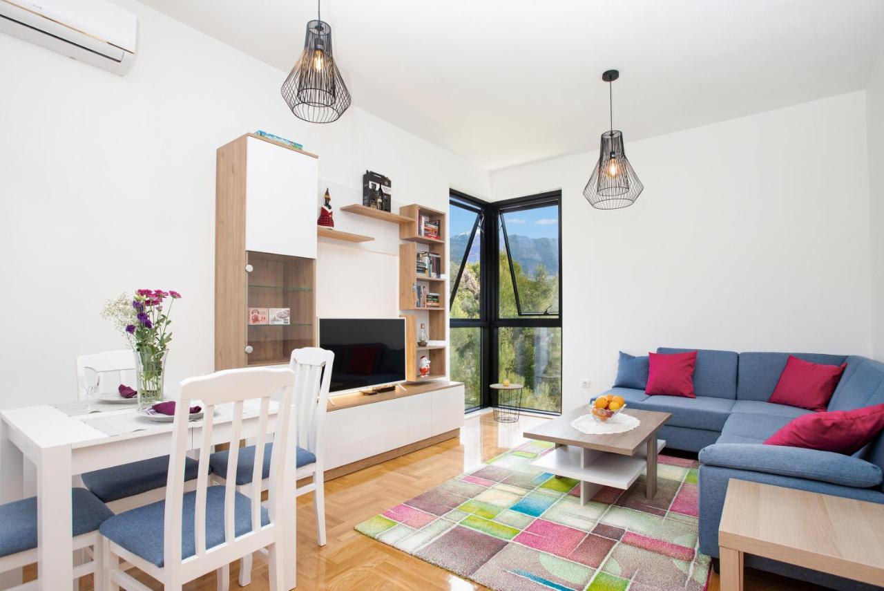 Piskalina Apartment Tivat Exteriör bild
